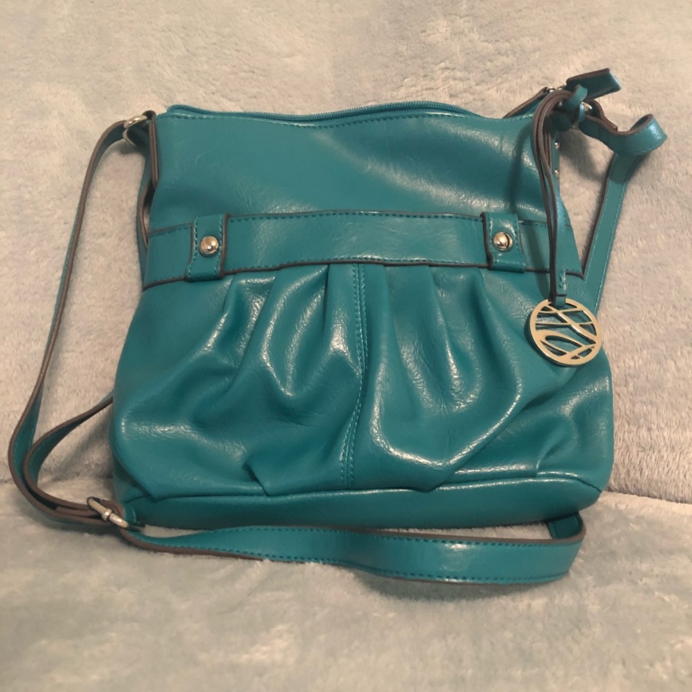 Make an offer . Must go item